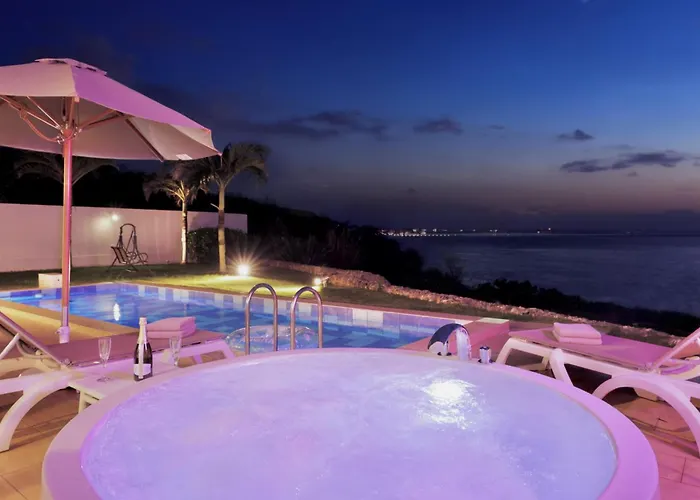 Crystal Villa Miyakojima Sunayama Beach