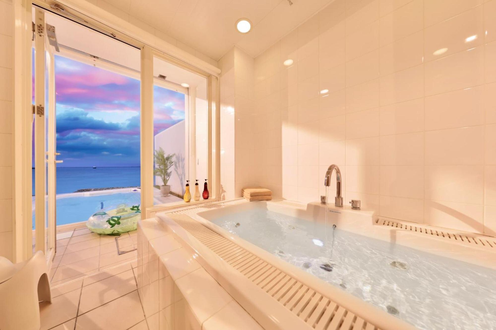 Villa Crystal Miyakojima Sunayama
