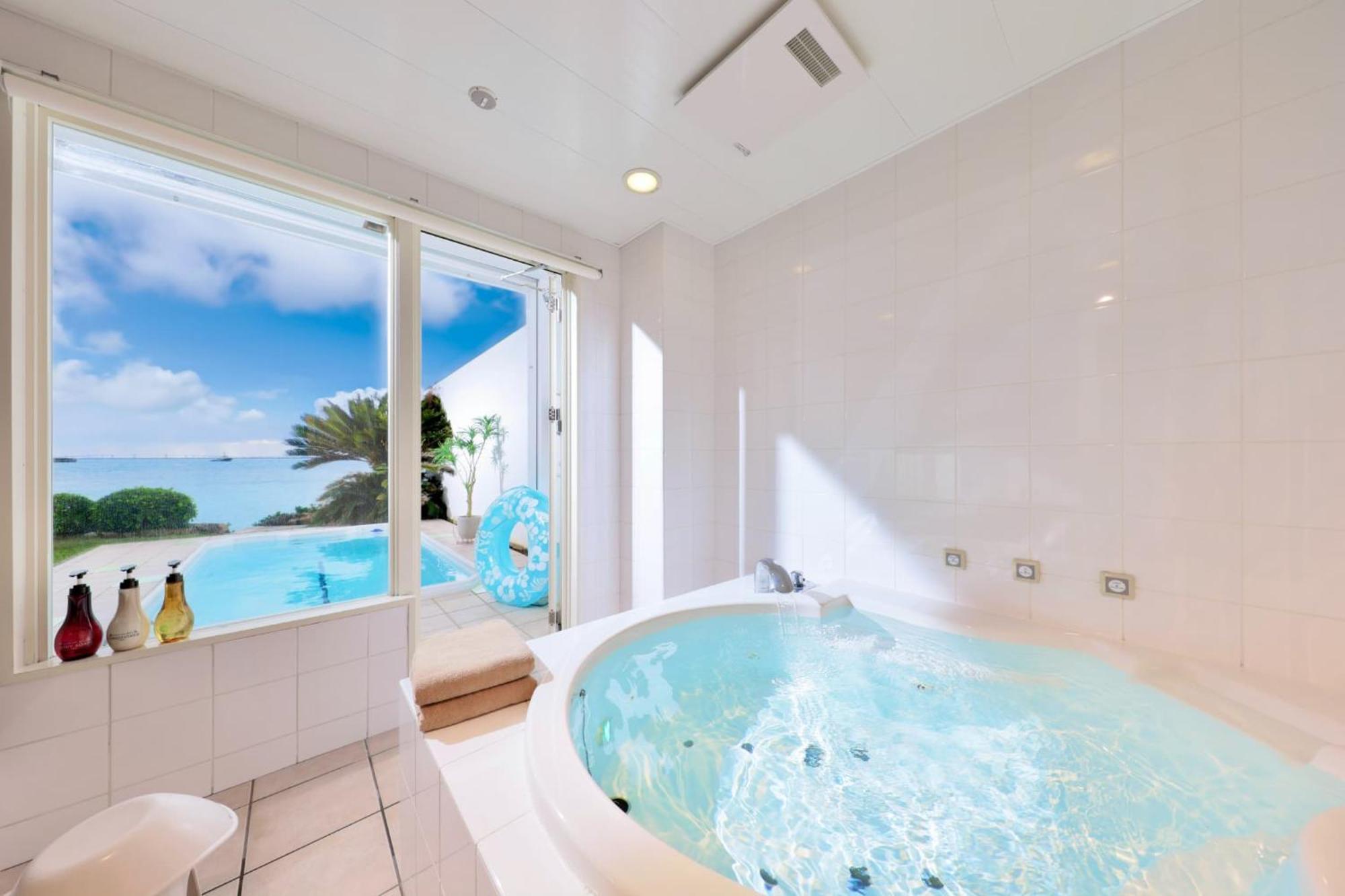 Crystal Miyakojima Sunayama Villa *